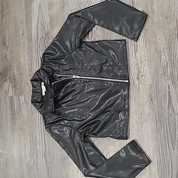 Knitworks Other - Knitworks Faux Leather Jacket Size Large 10/12